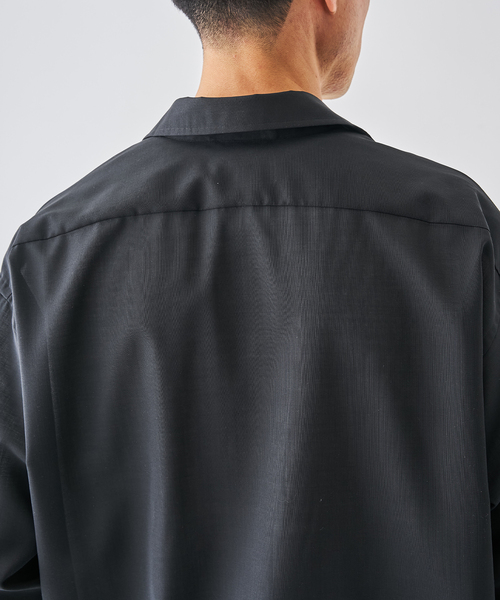 EDIFICE（エディフィス）の「トロピカル スキッパー シャツ（シャツ/ブラウス・メンズ・ベージュ/ブラック/グレー・MEDIUM/LARGE）」の5枚目の写真