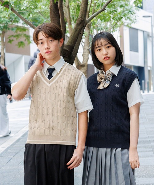 GLOBAL WORK(グローバルワーク)の「スクールCSニットベスト/AND YUA ANY/641524(ベスト・キッズ・ライトベージュ/ネイビー/グレー・150cm/170cm/160cm)」の8枚目の写真