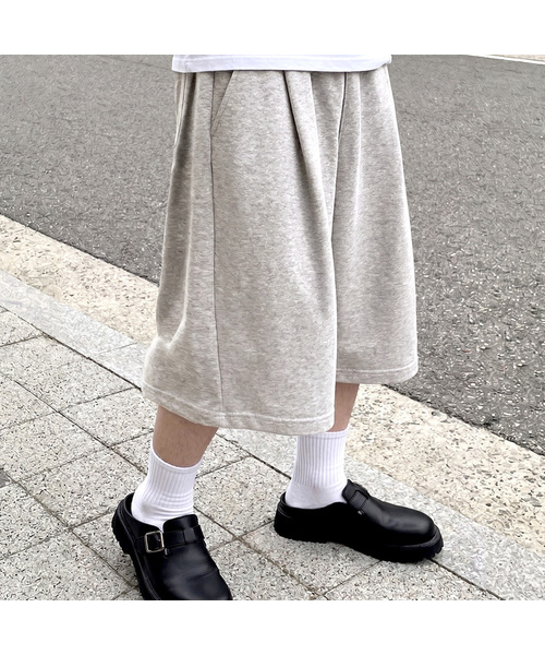 UNDEROFF（アンダーオフ）の「バルーンクーブドスウェットバミューダパンツグレー（その他パンツ・メンズ・グレー/ヘザーグレー/ブラック・LARGE/MEDIUM）」の3枚目の写真