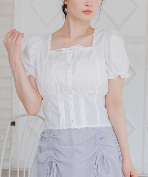 ems excite（エムズエキサイト）の「フロントリボンパフBL（シャツ/ブラウス・レディース・ブルー系その他/ホワイト/ブラック・FREE）」の2枚目の写真