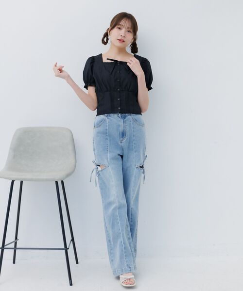 ems excite（エムズエキサイト）の「フロントリボンパフBL（シャツ/ブラウス・レディース・ブルー系その他/ホワイト/ブラック・FREE）」の6枚目の写真