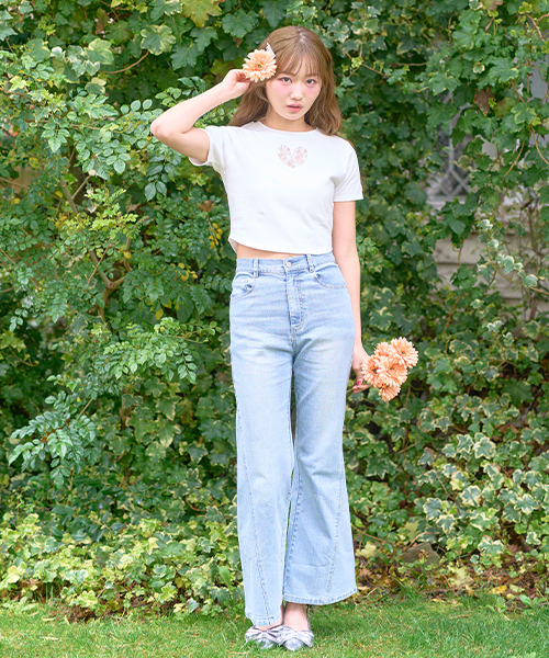 Mi-je（ミジェ）の「ハートレースクロップドTシャツ（Tシャツ/カットソー・レディース・オフホワイト/ピンク・F）」の4枚目の写真