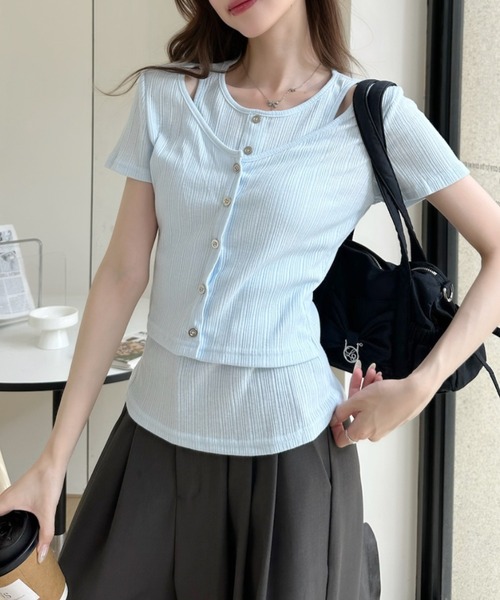 Ada.(エイダ)の「デコルテ スリット レイヤード風 フロントボタン リブ カットソー(Tシャツ/カットソー・レディース・ブルー/アイボリー/ブラック・FREE)」の12枚目の写真