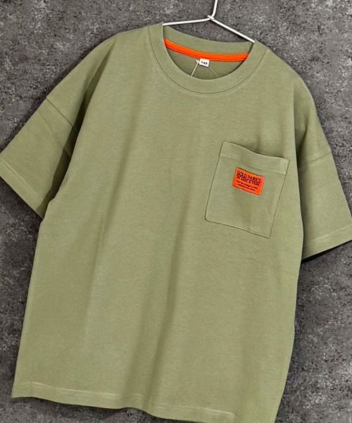 Universal Style Wear（ユニバーサルスタイルウェア）の「胸ポケット付きBIG半袖Tシャツ（Tシャツ/カットソー・キッズ・ライトカーキ/オートミール/ブルー系/ブラック・160/150/140）」の16枚目の写真