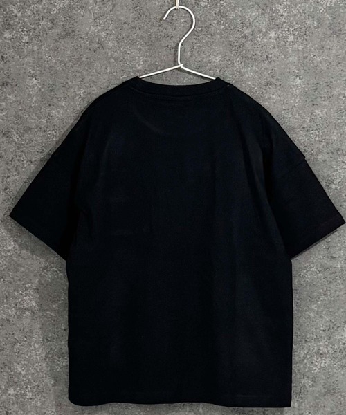 Universal Style Wear（ユニバーサルスタイルウェア）の「胸ポケット付きBIG半袖Tシャツ（Tシャツ/カットソー・キッズ・ライトカーキ/オートミール/ブルー系/ブラック・160/150/140）」の14枚目の写真