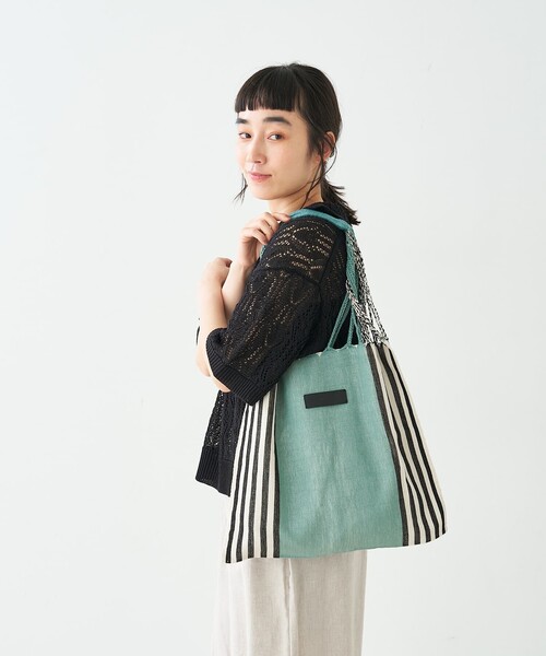 Moon Bird(ムーンバード)の「【MOON BIRD/ムーンバード】手織りハンモックバッグ(かごバッグ・レディース・アイボリー/セージグリーン/ブラウン・フリー)」の4枚目の写真
