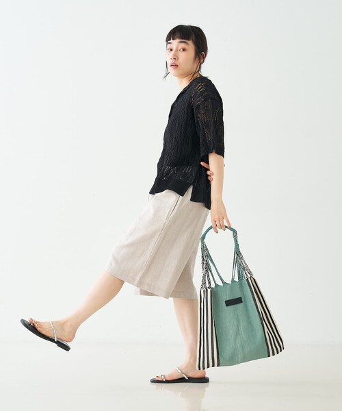 Moon Bird(ムーンバード)の「【MOON BIRD/ムーンバード】手織りハンモックバッグ(かごバッグ・レディース・アイボリー/セージグリーン/ブラウン・フリー)」の7枚目の写真