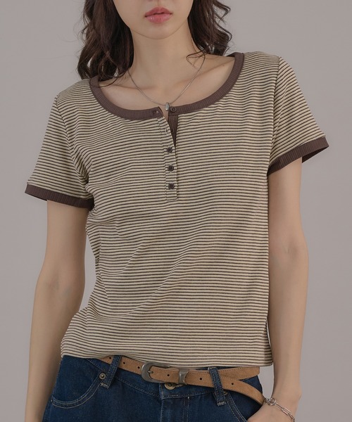 apres jour mignon(アプレジュールミニョン)の「配色ヘンリーリンガーTシャツ(Tシャツ/カットソー・レディース・ピンク/ブルー系その他/ネイビー/ブルー/ブラウン系その他/イエロー・LARGE/フリー)」の5枚目の写真