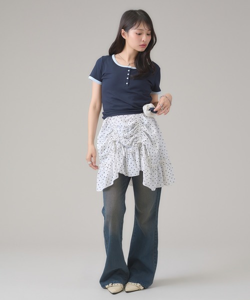 apres jour mignon(アプレジュールミニョン)の「配色ヘンリーリンガーTシャツ(Tシャツ/カットソー・レディース・ピンク/ブルー系その他/ネイビー/ブルー/ブラウン系その他/イエロー・LARGE/フリー)」の7枚目の写真