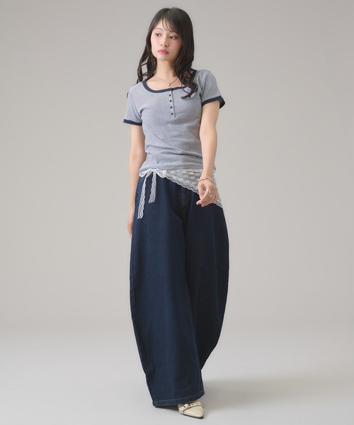 apres jour mignon(アプレジュールミニョン)の「配色ヘンリーリンガーTシャツ(Tシャツ/カットソー・レディース・ピンク/ブルー系その他/ネイビー/ブルー/ブラウン系その他/イエロー・LARGE/フリー)」の9枚目の写真