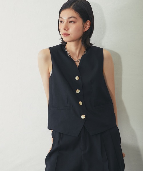 SMILE ORCHID(スマイルオーキッド)の「ジレ&センタープレス入りパンツ2点セットアップ(サロペット/オーバーオール・レディース・ブラック/ベージュ・M)」の4枚目の写真