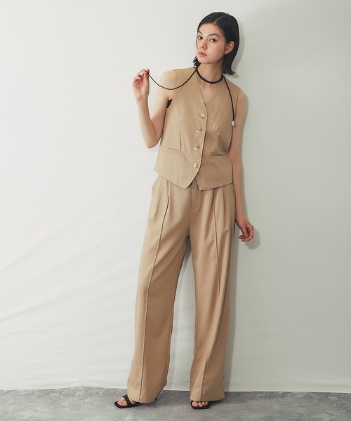 SMILE ORCHID(スマイルオーキッド)の「ジレ&センタープレス入りパンツ2点セットアップ(サロペット/オーバーオール・レディース・ブラック/ベージュ・M)」の11枚目の写真