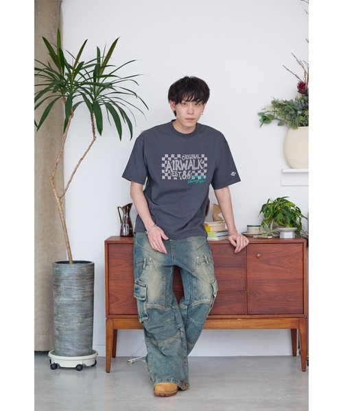AIRWALK(エアウォーク)の「【AIRWALK/エアウォーク】プリントTシャツ メンズ/バックプリント/カジュアル/ストリート(Tシャツ/カットソー・メンズ・ホワイト/チャコールグレー/ベージュ/ブルー・MEDIUM/LARGE/X-LARGE)」の3枚目の写真