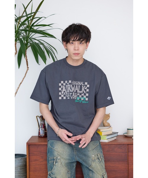 AIRWALK(エアウォーク)の「【AIRWALK/エアウォーク】プリントTシャツ メンズ/バックプリント/カジュアル/ストリート(Tシャツ/カットソー・メンズ・ホワイト/チャコールグレー/ベージュ/ブルー・MEDIUM/LARGE/X-LARGE)」の8枚目の写真