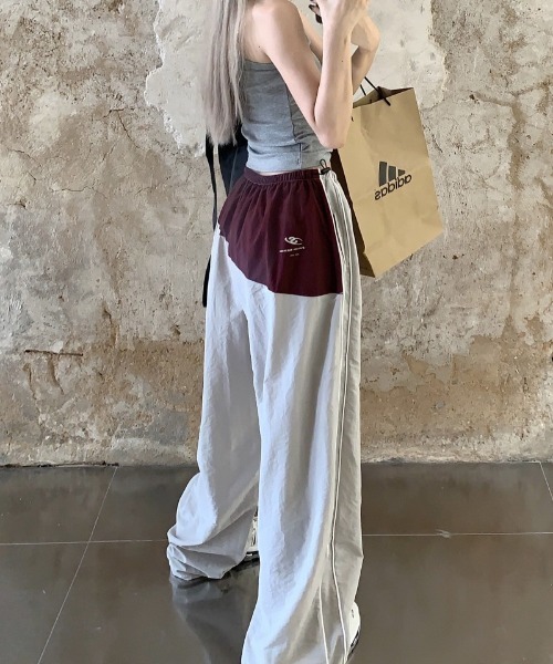 Ritzy（リッツィー）の「サイドライン  配色  パンツ（その他パンツ・レディース・グレー/ネイビー/グリーン・M）」の3枚目の写真