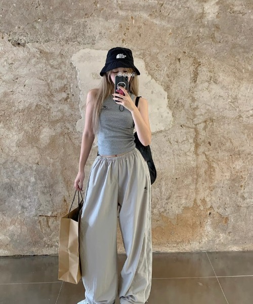 Ritzy（リッツィー）の「サイドライン  配色  パンツ（その他パンツ・レディース・グレー/ネイビー/グリーン・M）」の14枚目の写真