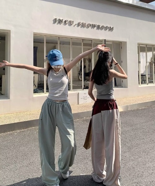 Ritzy（リッツィー）の「サイドライン  配色  パンツ（その他パンツ・レディース・グレー/ネイビー/グリーン・M）」の5枚目の写真