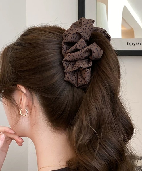 セール】大きめレオパード柄ヘアクリップ（バレッタ/ヘアクリップ