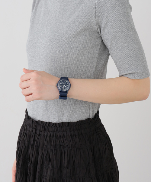 TIMEX(タイメックス)の「TIMEX Original Camper tx-tw2r13900(アナログ腕時計・レディース・ネイビー・FREE)」の2枚目の写真