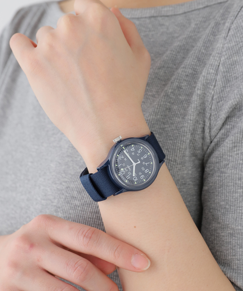 TIMEX(タイメックス)の「TIMEX Original Camper tx-tw2r13900(アナログ腕時計・レディース・ネイビー・FREE)」の3枚目の写真