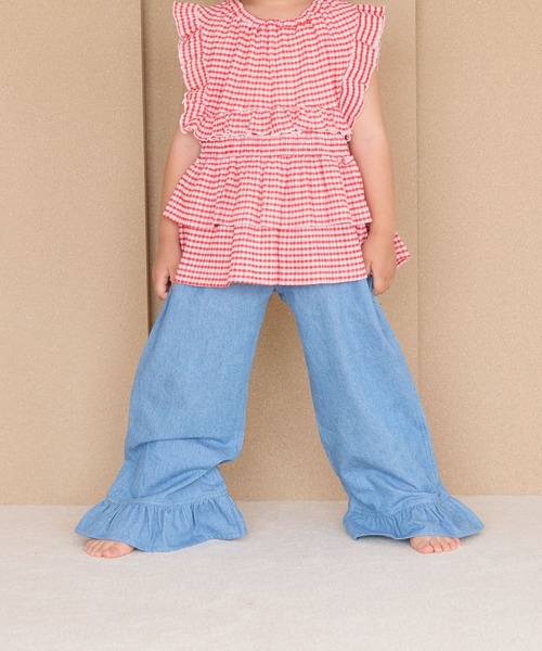 LOWRYS FARM(ローリーズファーム)の「デニムスソフリルパンツ 683667(デニムパンツ・キッズ・ブルー/ライトブルー/ワンウォッシュ・140cm/150cm/130cm/120cm/110cm)」の6枚目の写真