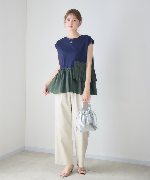 Pillini（ピリーニ）の「アシメプリーツギャザー切替シャツ（シャツ/ブラウス・レディース・オフホワイト/ネイビー・FREE）」の9枚目の写真