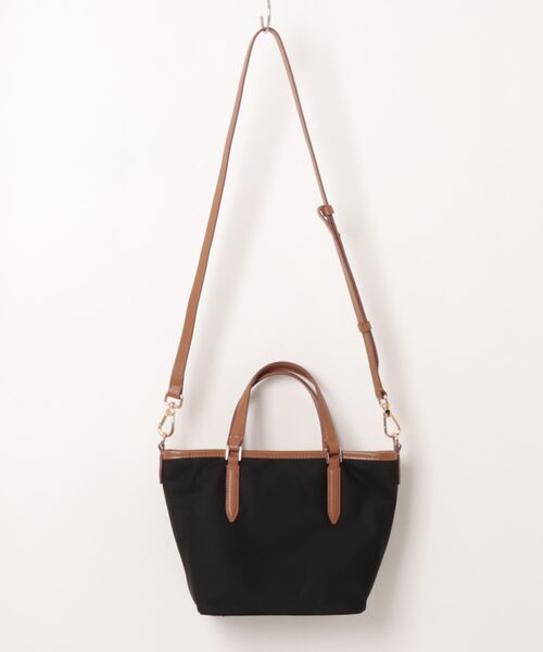 COLE HAAN（コールハーン）の「ザ エリーゼ ナイロン ミニ クロスボディ womens（ショルダーバッグ・レディース・ブラック・OSFA）」の5枚目の写真