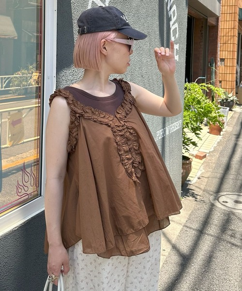 Alley Tokyo(アリートーキョー)の「フリフリノースリブラウス(シャツ/ブラウス・レディース・ラベンダー/キャメル/オフホワイト・FREE)」の21枚目の写真