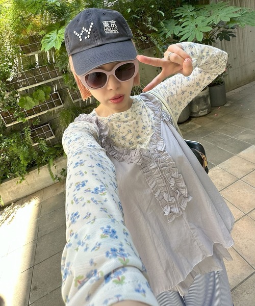Alley Tokyo(アリートーキョー)の「フリフリノースリブラウス(シャツ/ブラウス・レディース・ラベンダー/キャメル/オフホワイト・FREE)」の8枚目の写真