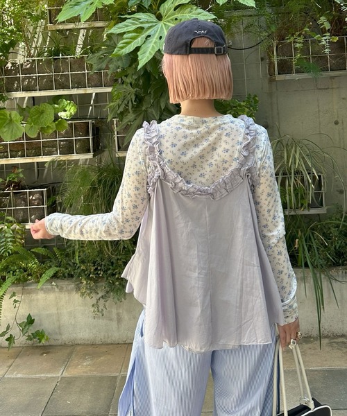 Alley Tokyo(アリートーキョー)の「フリフリノースリブラウス(シャツ/ブラウス・レディース・ラベンダー/キャメル/オフホワイト・FREE)」の7枚目の写真