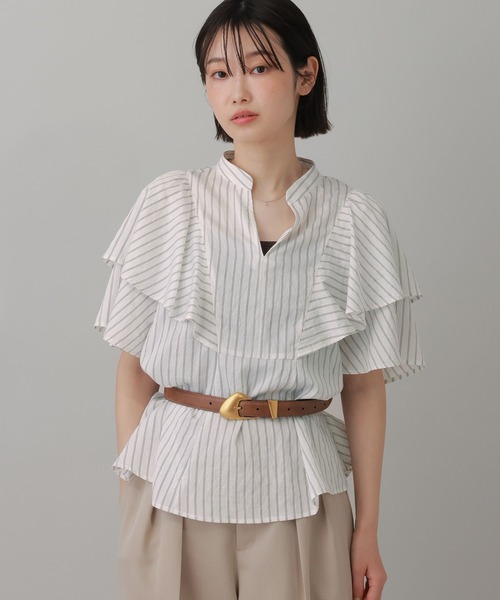 LAKOLE（ラコレ）の「＜多機能素材＞ラッフルストライプブラウス / 861256（シャツ/ブラウス・レディース・ブルー/ベージュ/アイボリー・FREE）」の2枚目の写真