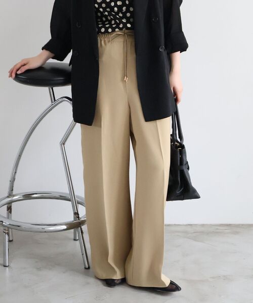 le.coeur blanc（ルクールブラン）の「センタープレスイージーパンツ（その他パンツ・レディース・ブラウン/ベージュ・38）」の12枚目の写真
