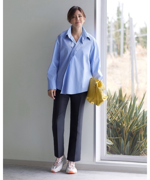 DoCLASSE( ドゥクラッセ)の「シルキーダブルクロス・テーパードパンツ(その他パンツ・レディース・ブラック/サンドベージュ/ネイビー・11/7/9/13)」の3枚目の写真