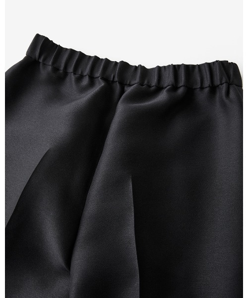 DoCLASSE( ドゥクラッセ)の「シルキーダブルクロス・テーパードパンツ(その他パンツ・レディース・ブラック/サンドベージュ/ネイビー・11/7/9/13)」の6枚目の写真