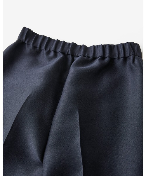 DoCLASSE( ドゥクラッセ)の「シルキーダブルクロス・テーパードパンツ(その他パンツ・レディース・ブラック/サンドベージュ/ネイビー・11/7/9/13)」の13枚目の写真