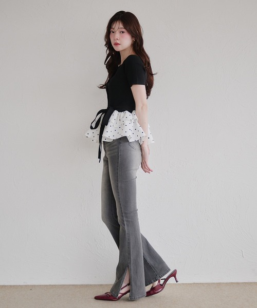 fupel(フぺル)の「multiway ribbon frill peplum off-shoulder short sleeve knit / マルチウェイリボンフリルペプラムオフショルダー半袖ニット(ニット/セーター・レディース・グレー/ブラック・FREE)」の15枚目の写真