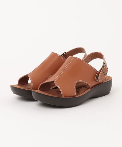 Piedi Nudi(ピエディヌーディ)の「SHOP select 軽量 2WAY サボミュール(サンダル・レディース・ホワイト/ブラック/キャメル/ダークブラウン・M/LL/L/S)」の2枚目の写真