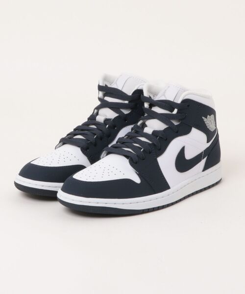 JORDAN BRAND(ジョーダンブランド)の「JORDAN BRAND AIR JORDAN 1 MID ジョーダン 1 MID MIV6046 400OBSIDN/OBSID(スニーカー・メンズ・ブラック・29.0cm/28.5cm/28.0cm/27.5cm/27.0cm/26.5cm/26.0cm/25.5cm/25.0cm)」の1枚目の写真