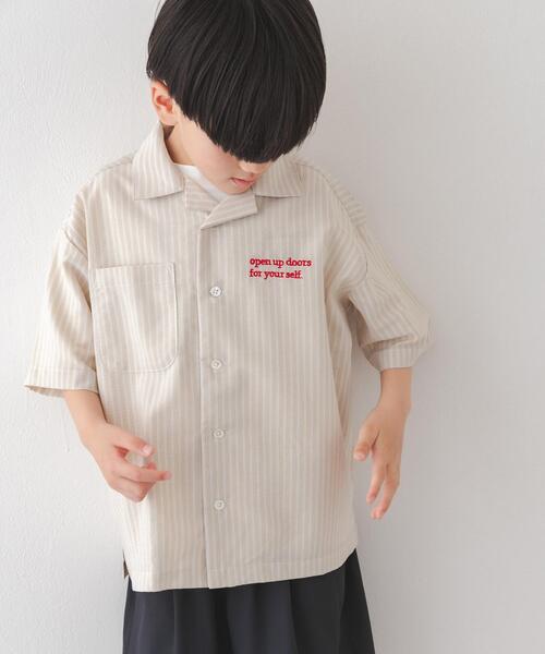 URBAN RESEARCH DOORS（アーバンリサーチドアーズ）の「『150サイズあり』ロゴ刺繍ストライプシャツ(KIDS)（シャツ/ブラウス・キッズ・ベージュ/ブルー・120/150/135）」の2枚目の写真