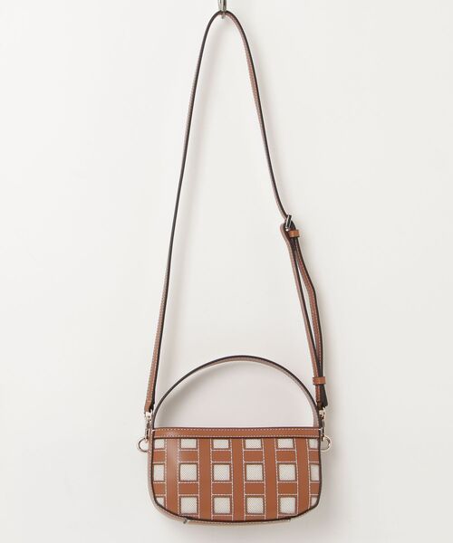 Guess(ゲス)の「FRANKIE Mini Hobo Bag ショルダーバッグ(ハンドバッグ・レディース・キャメル/ブラック・ONE SIZE)」の13枚目の写真