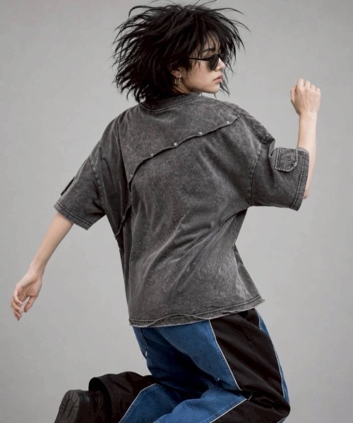 KAMINARI_TOKIO（カミナリトキオ）の「ヴィンテージライクミリタリーTシャツ（Tシャツ/カットソー・レディース・ブラック/グレー・FREE）」の21枚目の写真