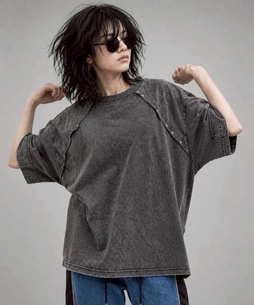 KAMINARI_TOKIO（カミナリトキオ）の「ヴィンテージライクミリタリーTシャツ（Tシャツ/カットソー・レディース・ブラック/グレー・FREE）」の18枚目の写真