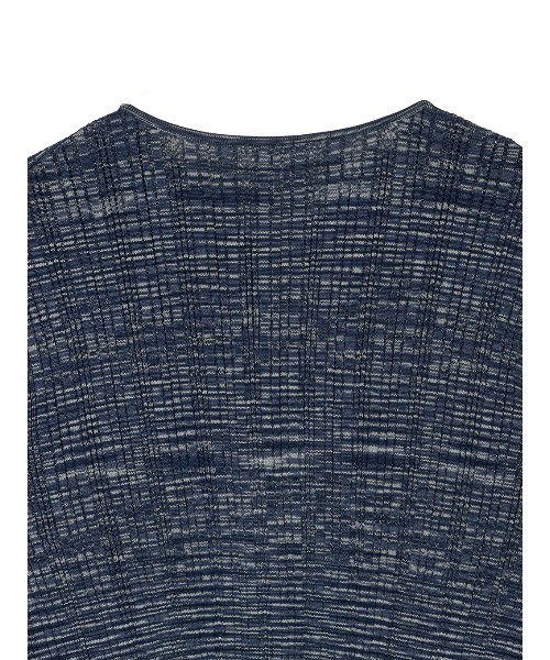 Ameri(アメリ)の「FRINGE CARDIGAN WITH CAMISOLE(その他トップス・レディース・グレー/ネイビー/パープル・FREE)」の5枚目の写真