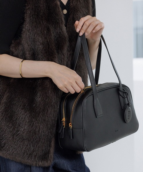 E'POR(エポール)の「【E'POR】TWO BOSTON BAG Medium/撥水・26AW新型(ハンドバッグ・レディース・ブラック/ダークブラウン・FREE)」の6枚目の写真