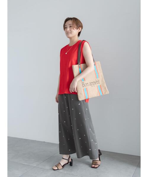 Te chichi(テチチ)の「【接触冷感/UVカット】ノースリチュニック(Tシャツ/カットソー・レディース・チャコールグレー/レッド/オフホワイト/カーキ・F)」の7枚目の写真