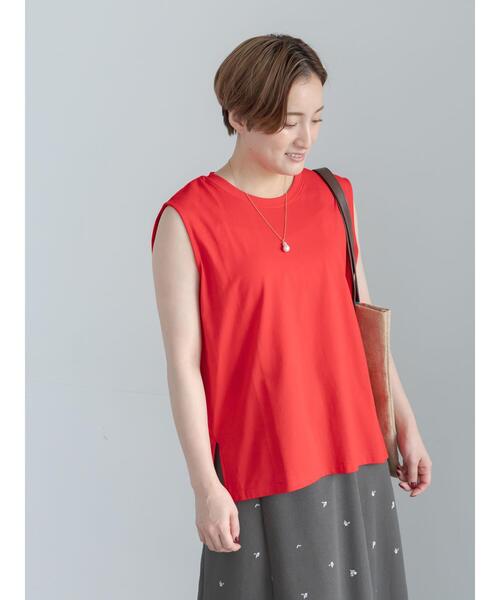Te chichi(テチチ)の「【接触冷感/UVカット】ノースリチュニック(Tシャツ/カットソー・レディース・チャコールグレー/レッド/オフホワイト/カーキ・F)」の8枚目の写真