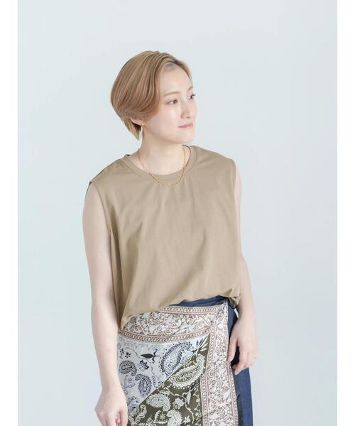 Te chichi(テチチ)の「【接触冷感/UVカット】ノースリチュニック(Tシャツ/カットソー・レディース・チャコールグレー/レッド/オフホワイト/カーキ・F)」の16枚目の写真