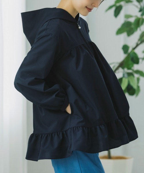 Sono(ソーノ)の「SONO/ソーノ UVカットティアードフーディ(その他アウター・レディース・ブラック/ネイビー・F)」の4枚目の写真
