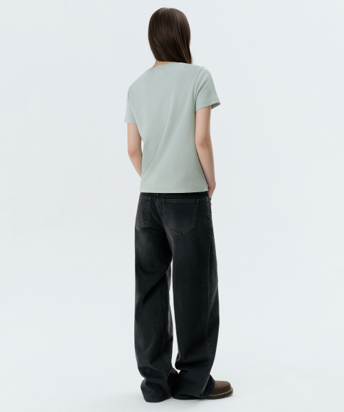 MUSINSA STANDARD WOMAN（ムシンサスタンダードウーマン）の「ウィメンズエッセンシャルワイドデニムパンツ[ウォッシュドブラック]（デニムパンツ・レディース・その他・29/28/27/26/25/32/23/24/30）」の3枚目の写真