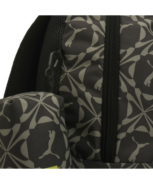 PUMA(プーマ)の「PUMA プーマ ユニセックス プーマ フェイズ AOP バックパック セット 20L(バックパック/リュック・メンズ・ブルー系その他/スモークグレー/ピンク系その他・フリー)」の16枚目の写真